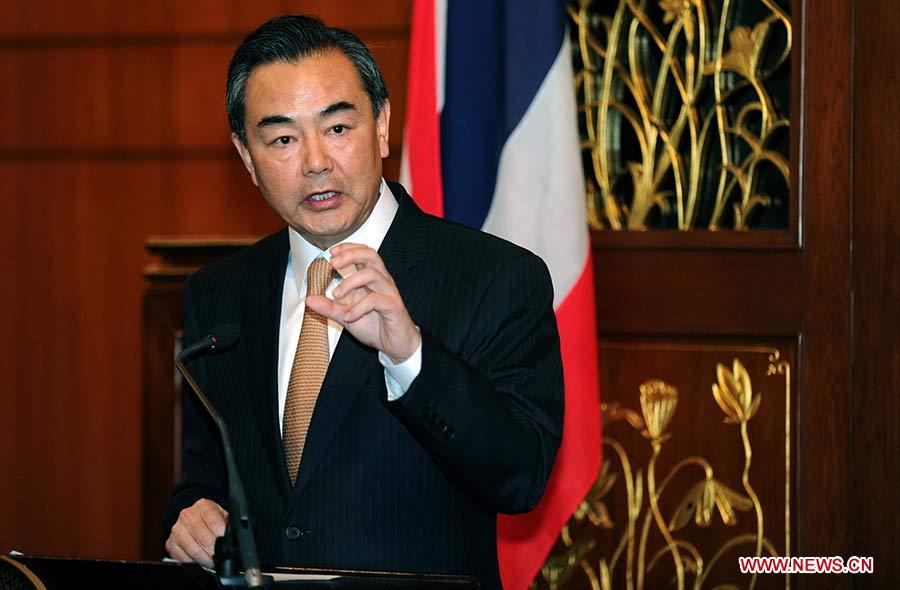 Canciller chino destaca papel de Tailandia en relaciones China-Asean