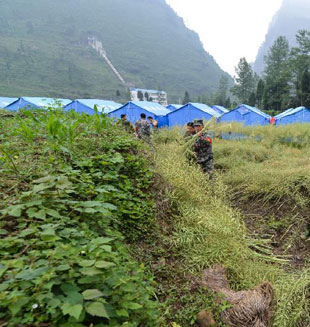 Siguen hospitalizadas más de 1.100 personas tras sismo de Lushan en China