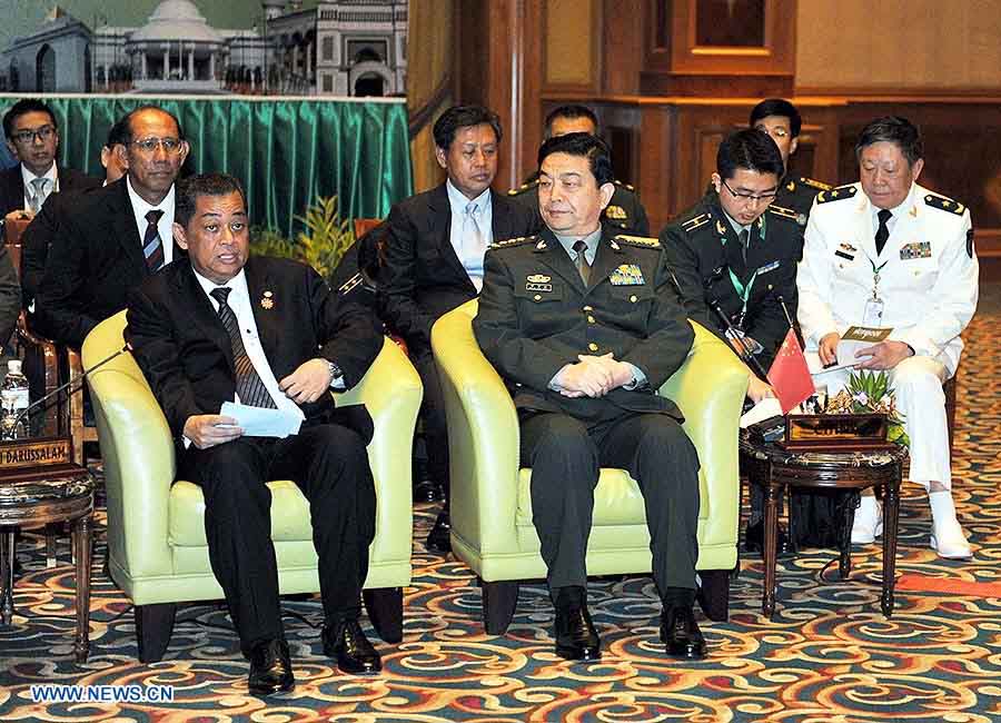 Ministro de Defensa chino pide cooperación práctica para impulsar lazos con Asean