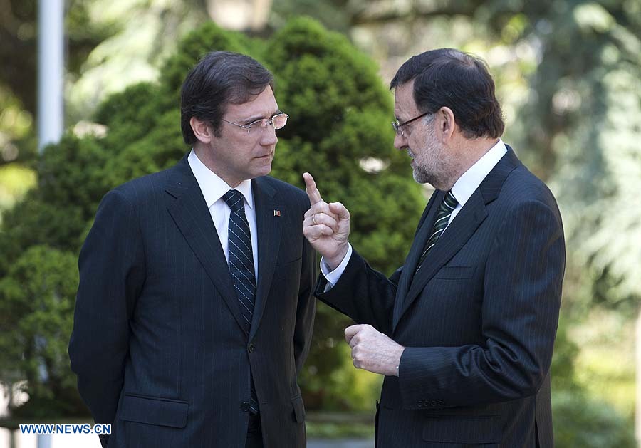 España y Portugal piden "respuesta europea más intensa" ante crisis