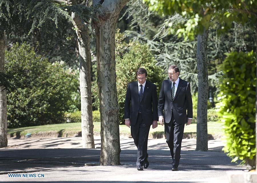 España y Portugal piden "respuesta europea más intensa" ante crisis
