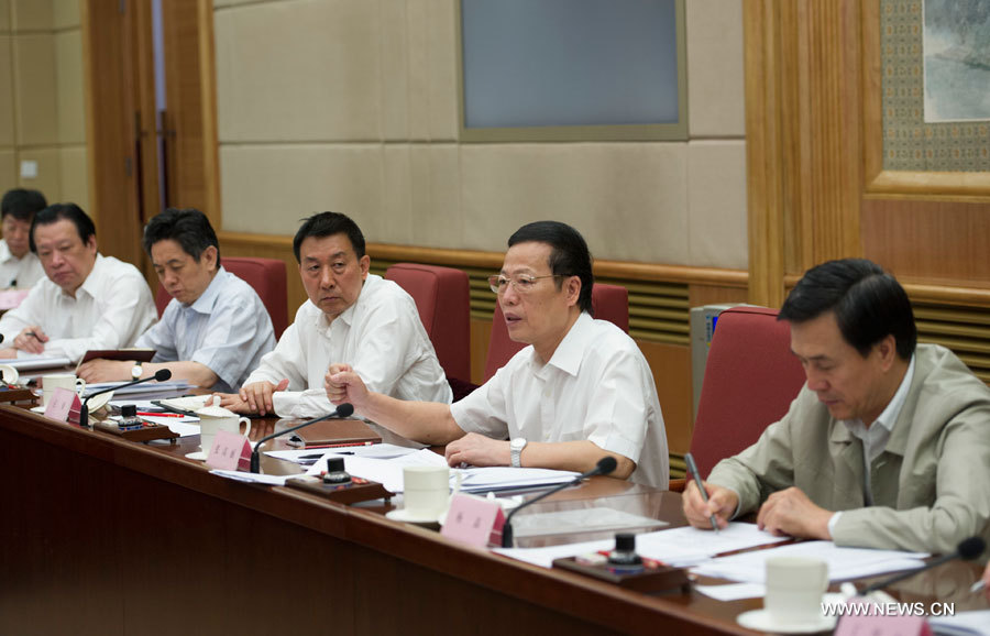 Viceprimer ministro chino pide reconstrucción científica de zona afectada por terremoto