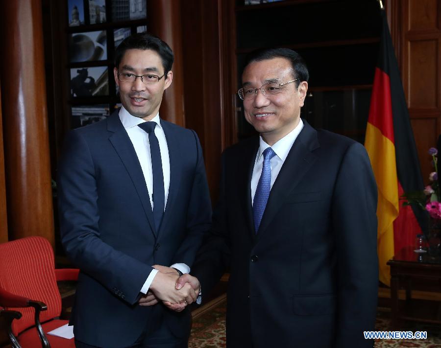 Visita a Alemania de PM chino promueve asociación estratégica