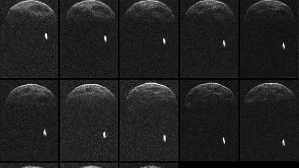 El enorme asteroide que se acerca hoy a la Tierra no viene solo