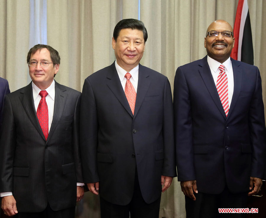 Presidente Xi Jinping aboga por más intercambios legislativos China-Trinidad y Tobago