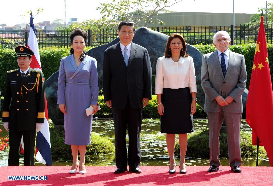 Presidentes de China y Costa Rica analizan cooperación bilateral