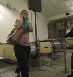 Suspenden de nuevo servicio de metro en Moscú por humo