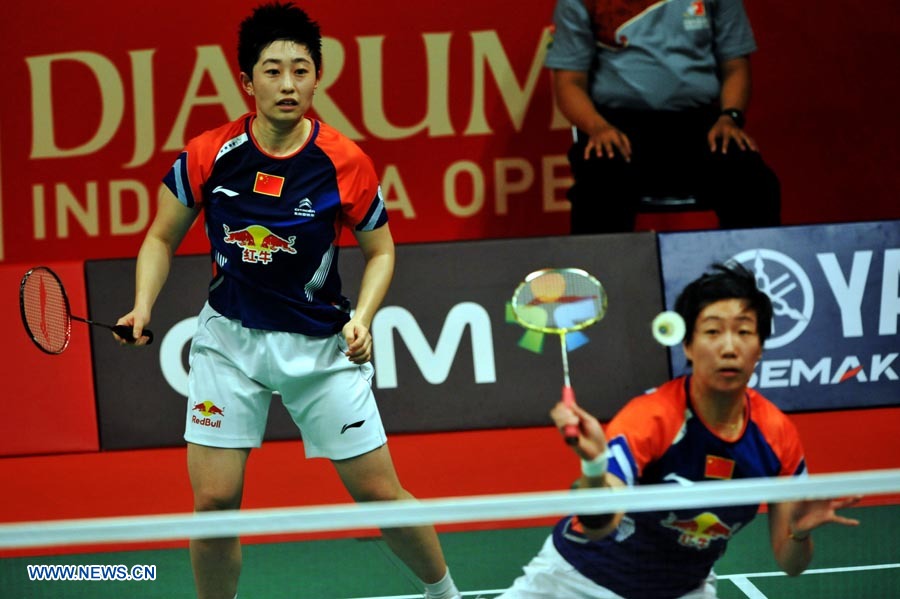 Bádminton: Jugadores chinos avanzan a cuartos de final de Abierto de Indonesia 