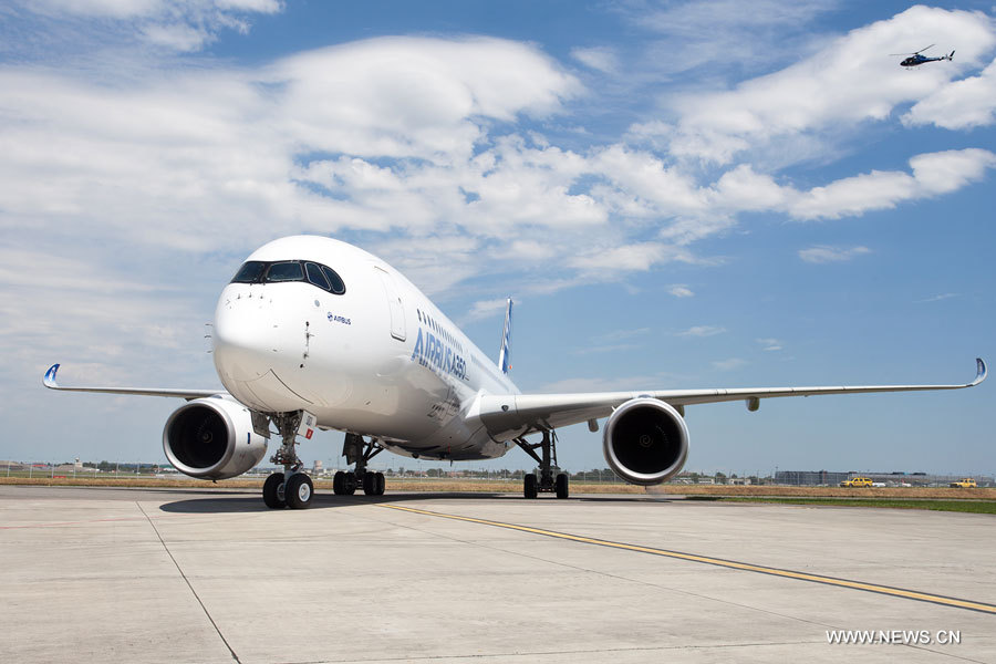 Avión A350 de Airbus realiza vuelo inaugural desde sudoeste de Francia 3