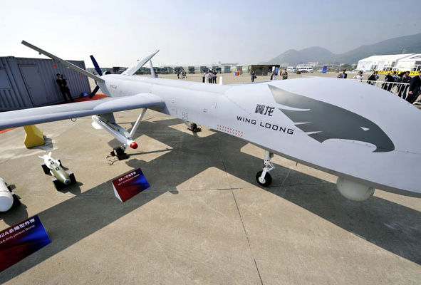 Compradores extranjeros se interesan por los drones de fabricación china