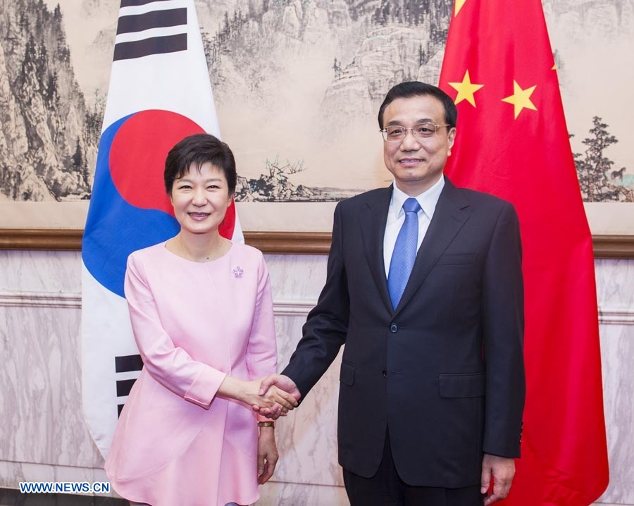Líderes chinos se reúnen con presidenta de República de Corea