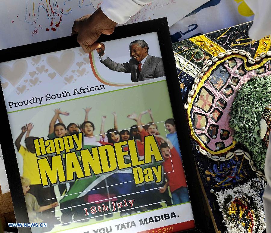 Mandela sigue en estado crítico pero estable: Presidencia sudafricana