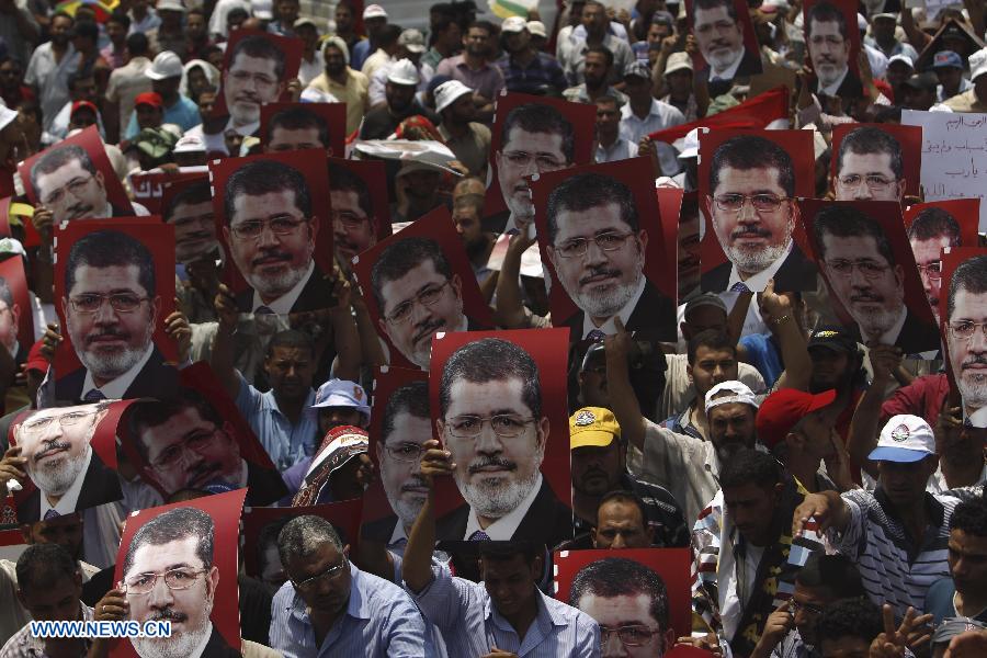 Morsi de Egipto adherirá a mapa de ruta propio para gobierno de coalición