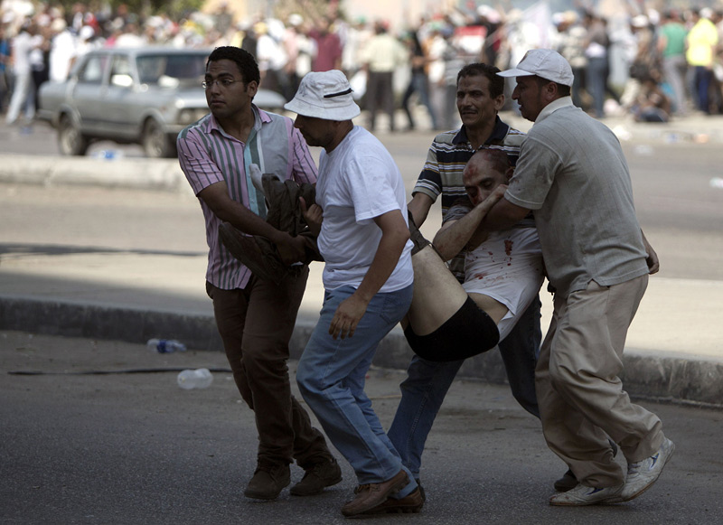 Enfrentamientos tras destitución de presidente egipcio provocan caos en El Cairo 4