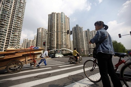 Más de mitad de chinos viven en ciudades, pero muchos sin permiso de residencia