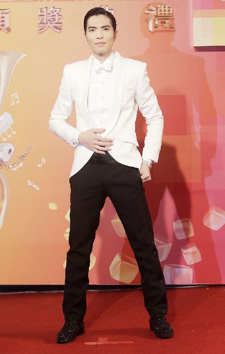 Celebran 24ª edición de Golden Melody Awards en Taipei (9)