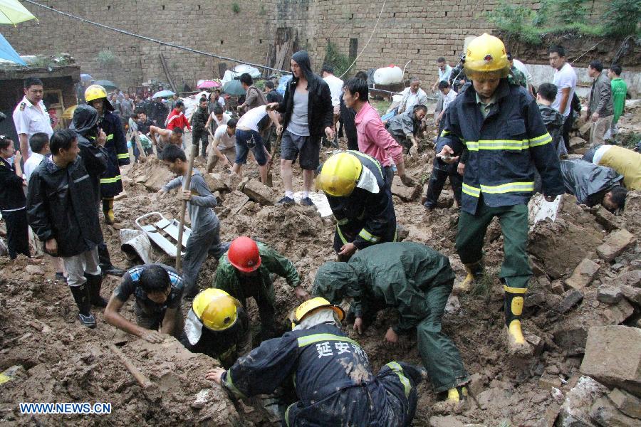Sube a 26 número de fallecidos por continuas lluvias en noroeste de China
