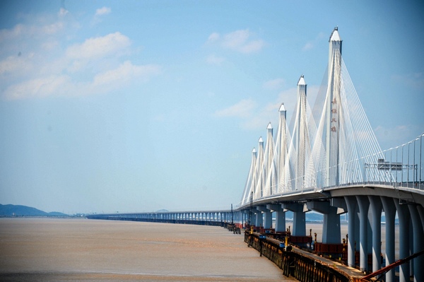 Inaugurarán segundo puente a través de la bahía de Hangzhou