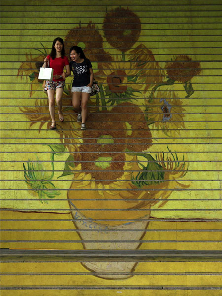 Girasoles de Van Gogh cautivan a Hong Kong