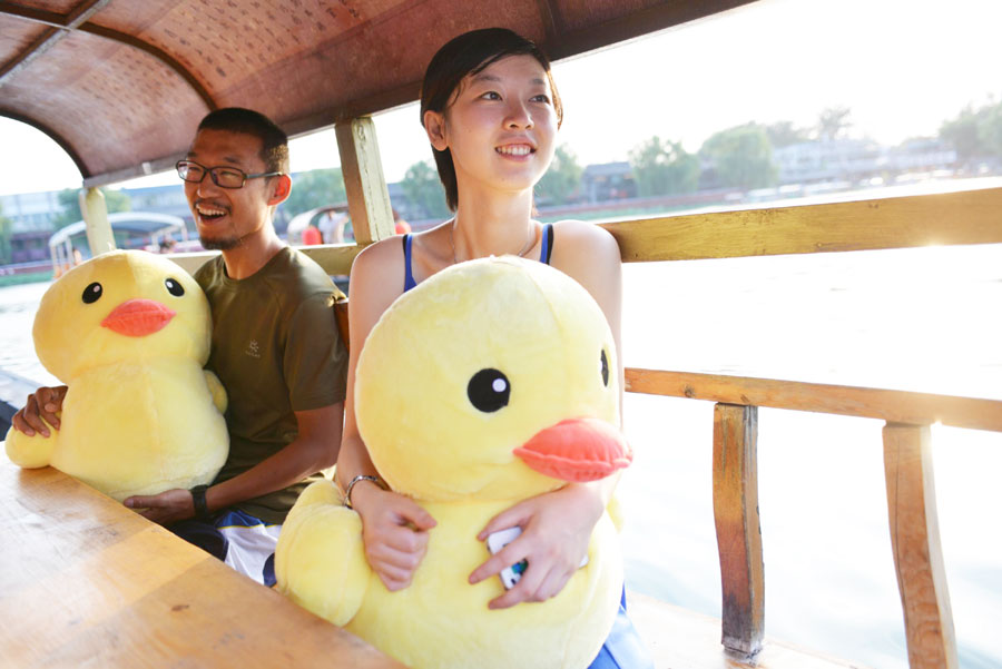 Pato gigante visitaría Pekín 2