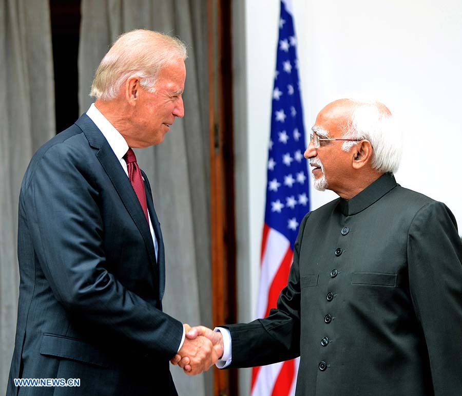 Primer ministro de India se reúne con vicepresidente de EEUU