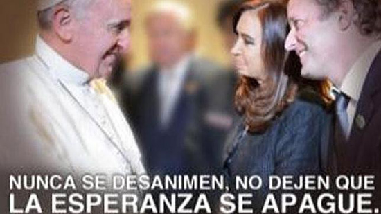 Cristina Kirchner emplea la imagen del Papa Francisco para hacer campaña electoral