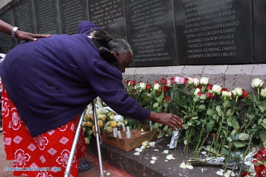Obama rinde homenaje a víctimas de atentados de 1998 contra embajadas en Africa