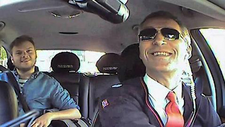 Primer ministro noruego se disfrazó de taxista