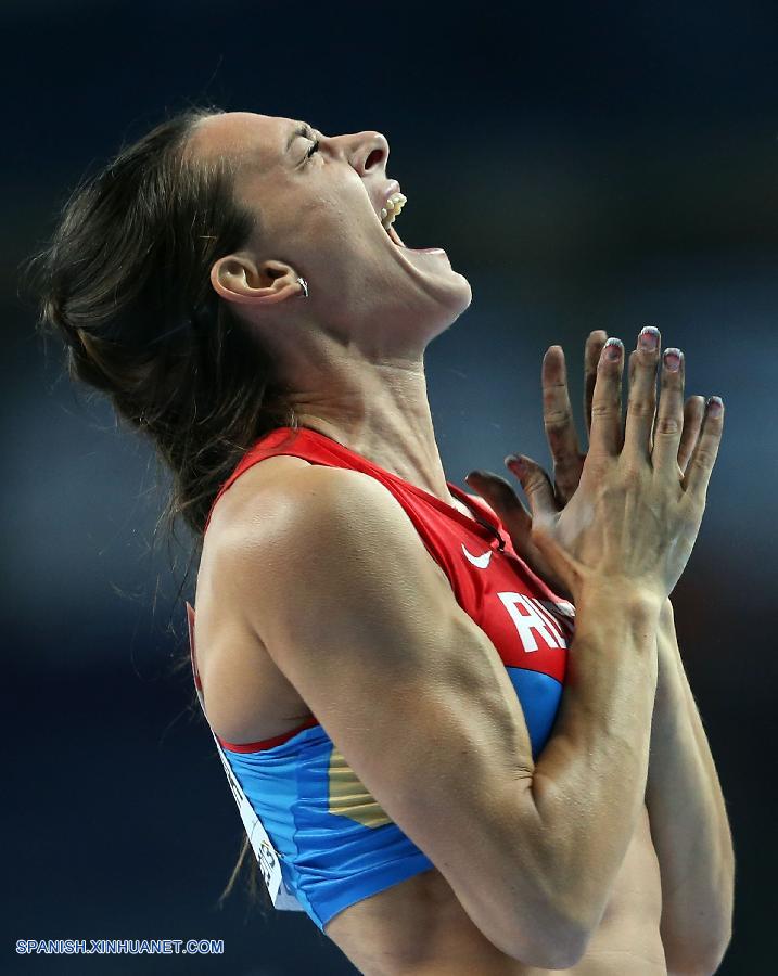 Yelena Isinbayeva, tercer oro mundial