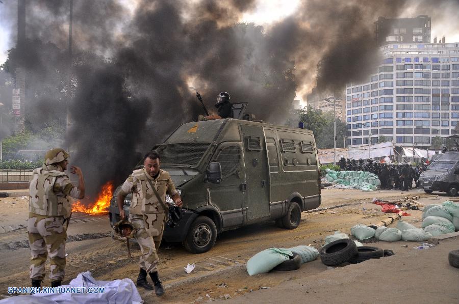 Disturbios en Egipto dejan 235 muertos y más de 2.000 heridos