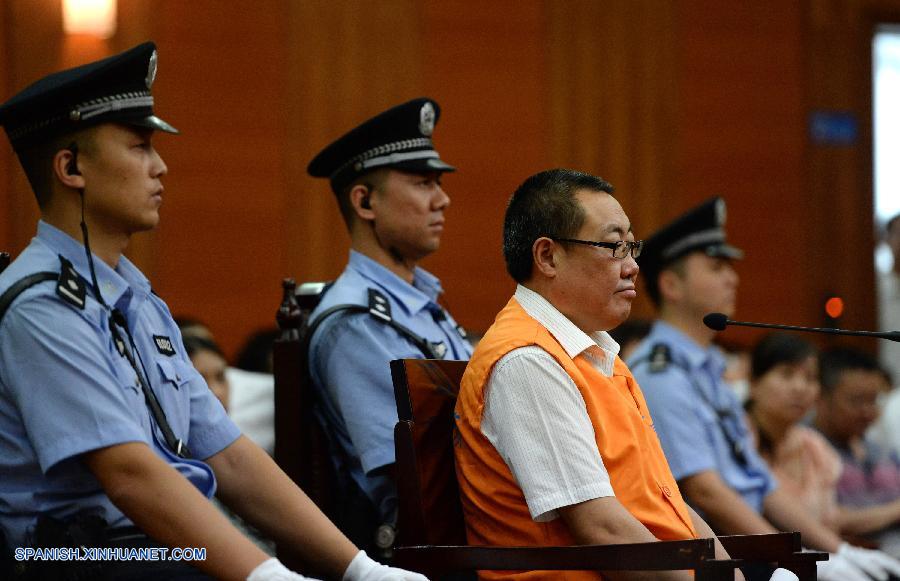 Empieza juicio a alto funcionario de seguridad laboral por corrupción en China