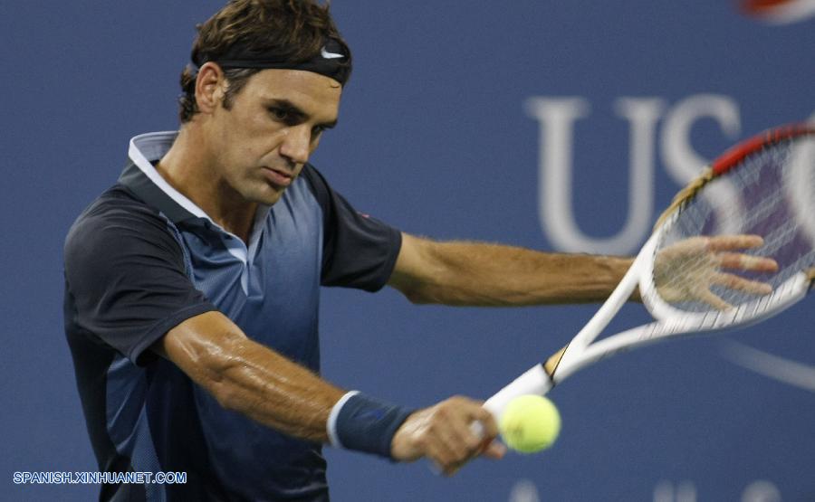 Tenis: Federer vence a Adrian Mannarino en la tercera ronda del Abierto de EEUU