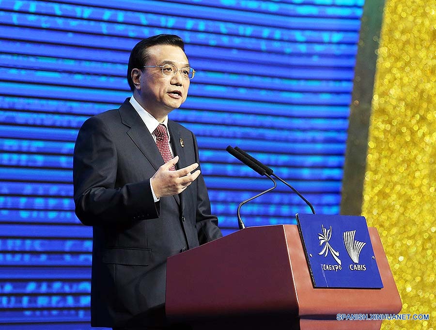 Li Keqiang promete "década de diamante" para China y Asean