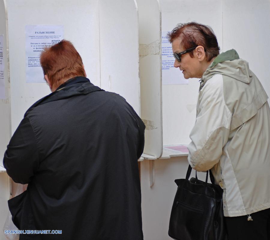 Comienzan elecciones regionales en Rusia