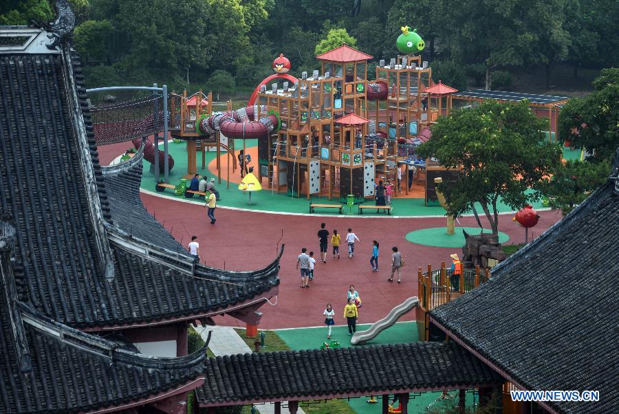 Parque temático de Angry Birds abre en este de China (7)