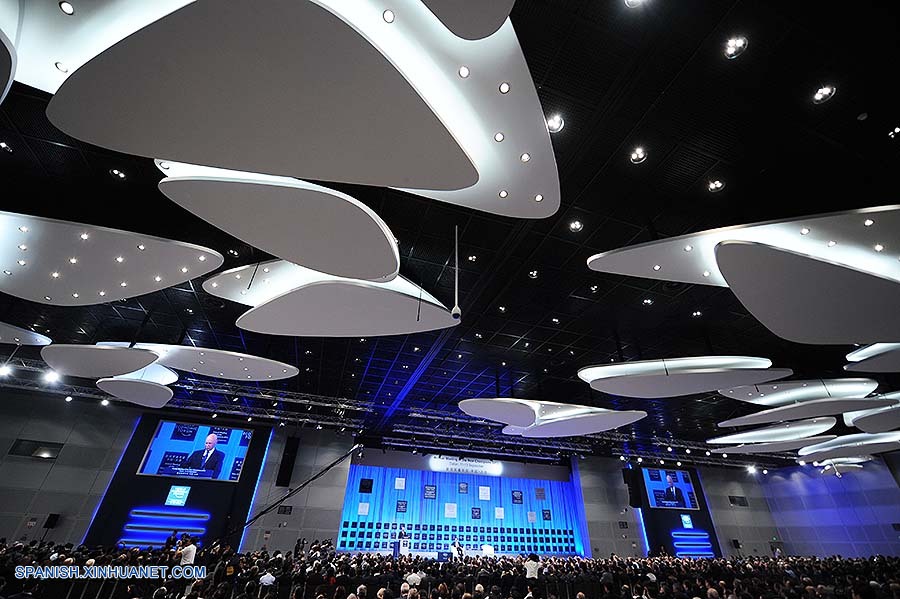 Inaugurado Foro Davos de Verano 2013 en China