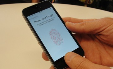 Advierten sobre sensor biométrico del iPhone 5S