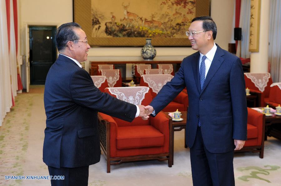 Consejero de Estado chino se reúne con vicecanciller de RPDC