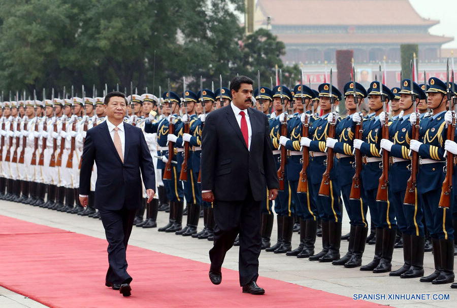 China y Venezuela acuerdan fortalecer asociación estratégica