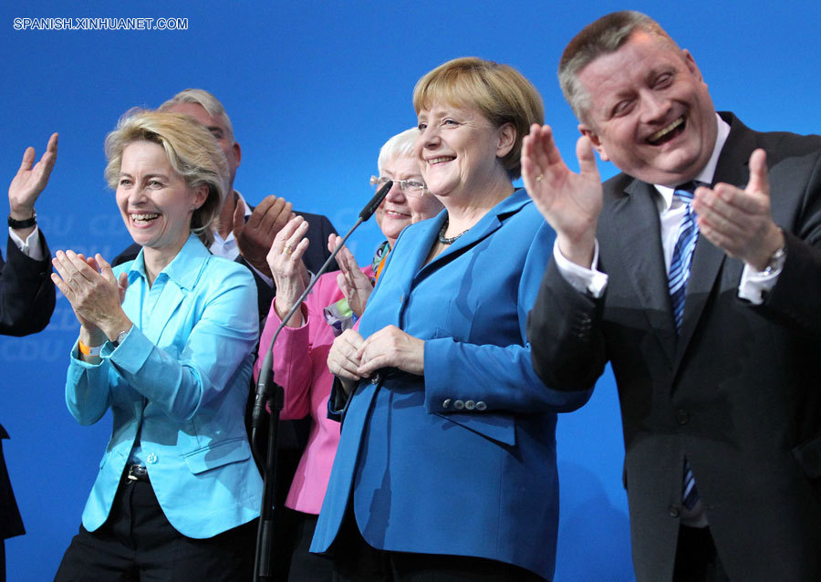 Partido de Merkel gana mayoría en elección alemana según encuestas de salida