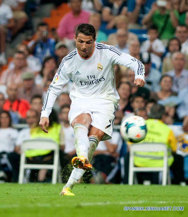 Fútbol: Real Madrid golea 4-1 en su casa al Getafe en liga española