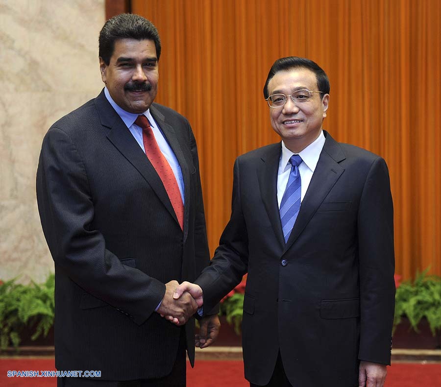 Primer ministro chino conversa con presidente venezolano