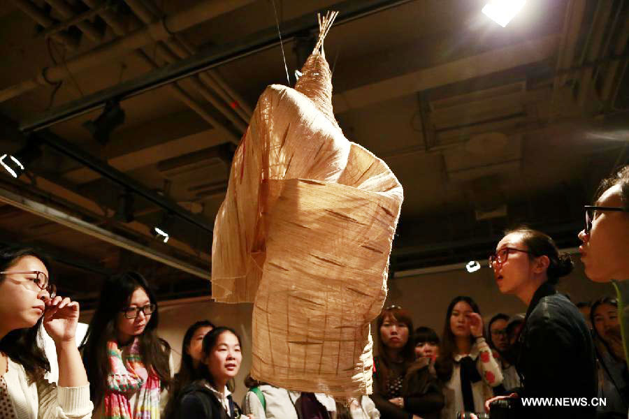 Comienza Exposición de Moda de Pekín 2013