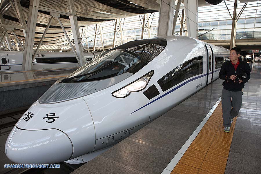 Longitud de vías férreas de alta velocidad de China supera 10.000 kilómetros