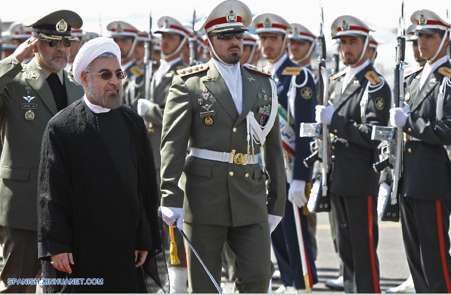 Reciben al presidente de Irán con reacciones variadas a su regreso a Teherán