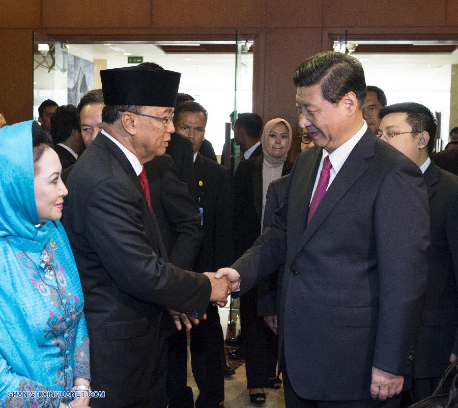Presidente chino se reúne con presidente de Asamblea Consultiva Popular de Indonesia