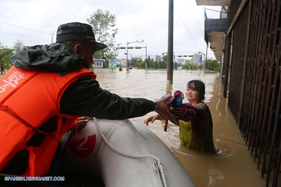 Tifón "Fitow" afecta a 4,56 millones de personas en este de China