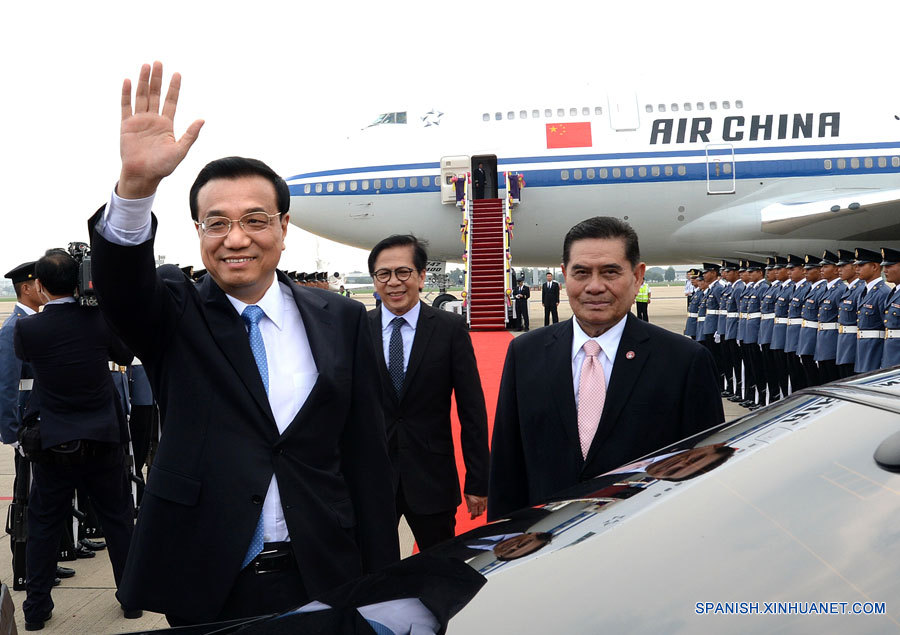 PM chino pide ampliar amistad y cooperación con Tailandia