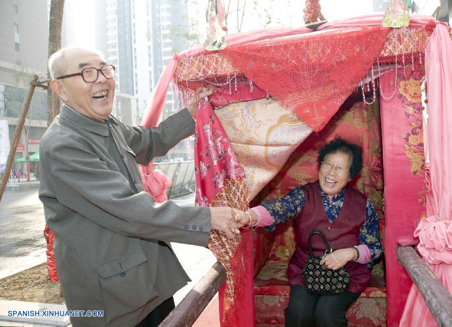 Consejero de Estado chino pide mejorar atención a mayores