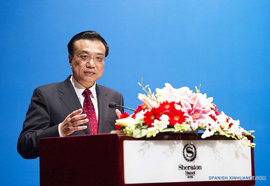 PM chino propone mejorar cooperación comercial China-Vietnam